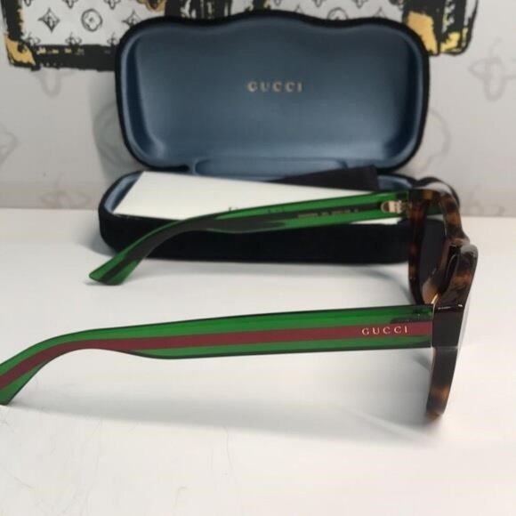 ✨ Brand New Gucci GG0003SN 003 Sunglasses – Havana with Green and Red Stripe ✨ - Picture 8 of 11